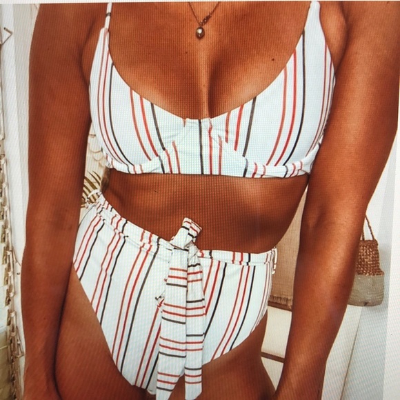 NWT• High Waisted Striped Bikini set - Picture 2 of 3